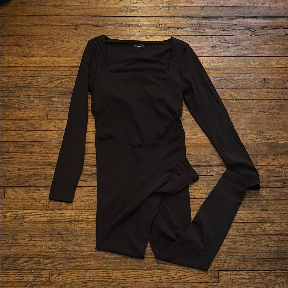 Offline longsleeve Pilates one piece padded built in bra